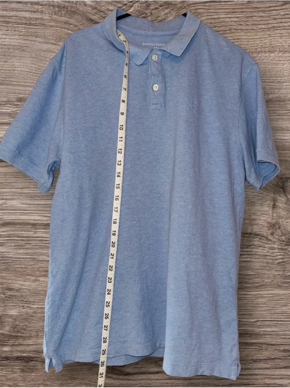 Banana Republic Sky Blue Polo Shirt - Short Sleeve. Size Large